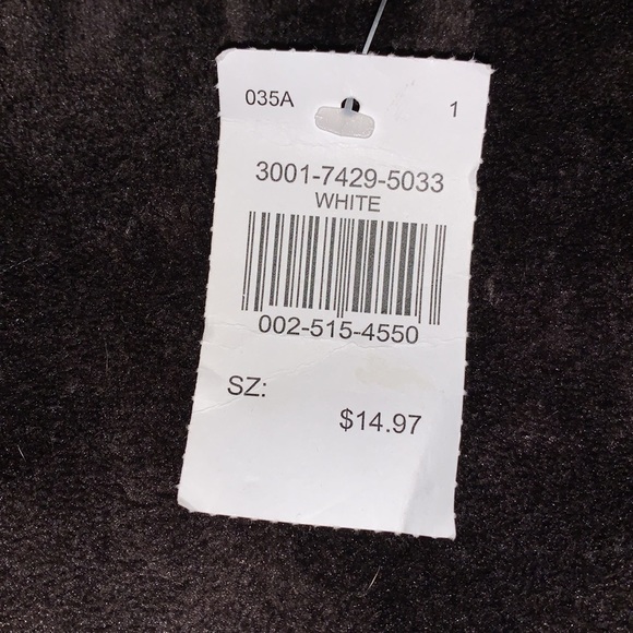 Top - Picture 3 of 3